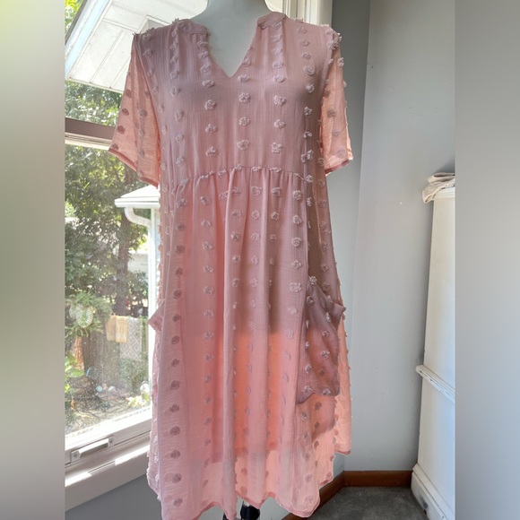 JODIFL Dresses & Skirts - JODIFL Soft Pink Textured Dress